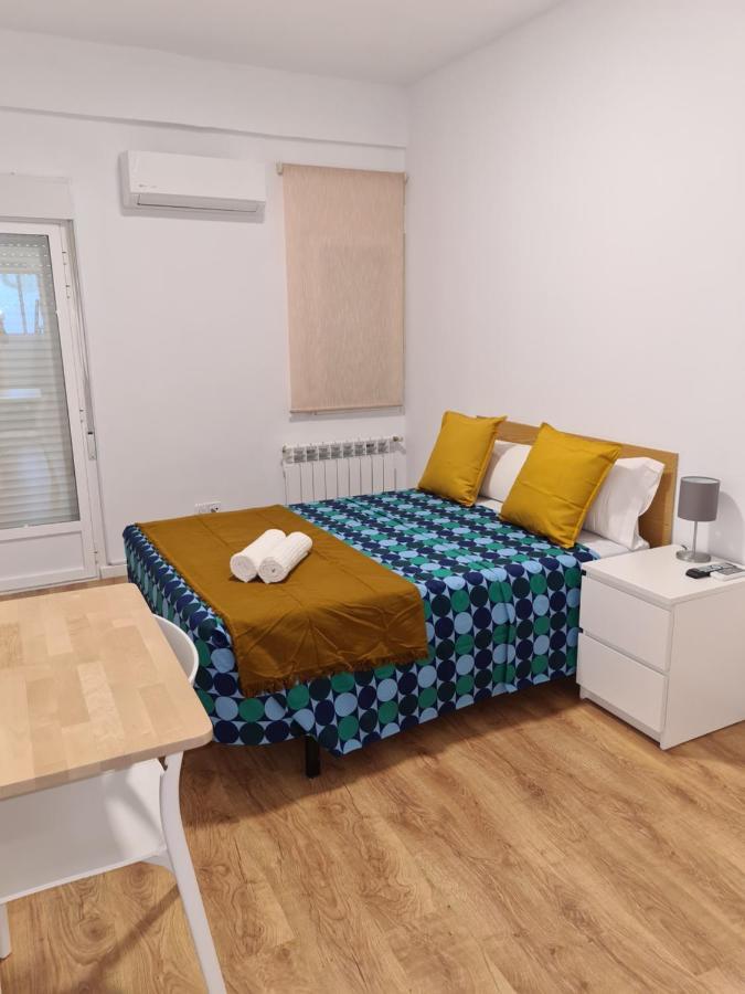 M-A Rooms Star Hostal Madrid Eksteriør billede
