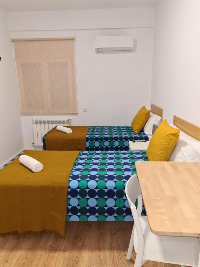 M-A Rooms Star Hostal Madrid Eksteriør billede